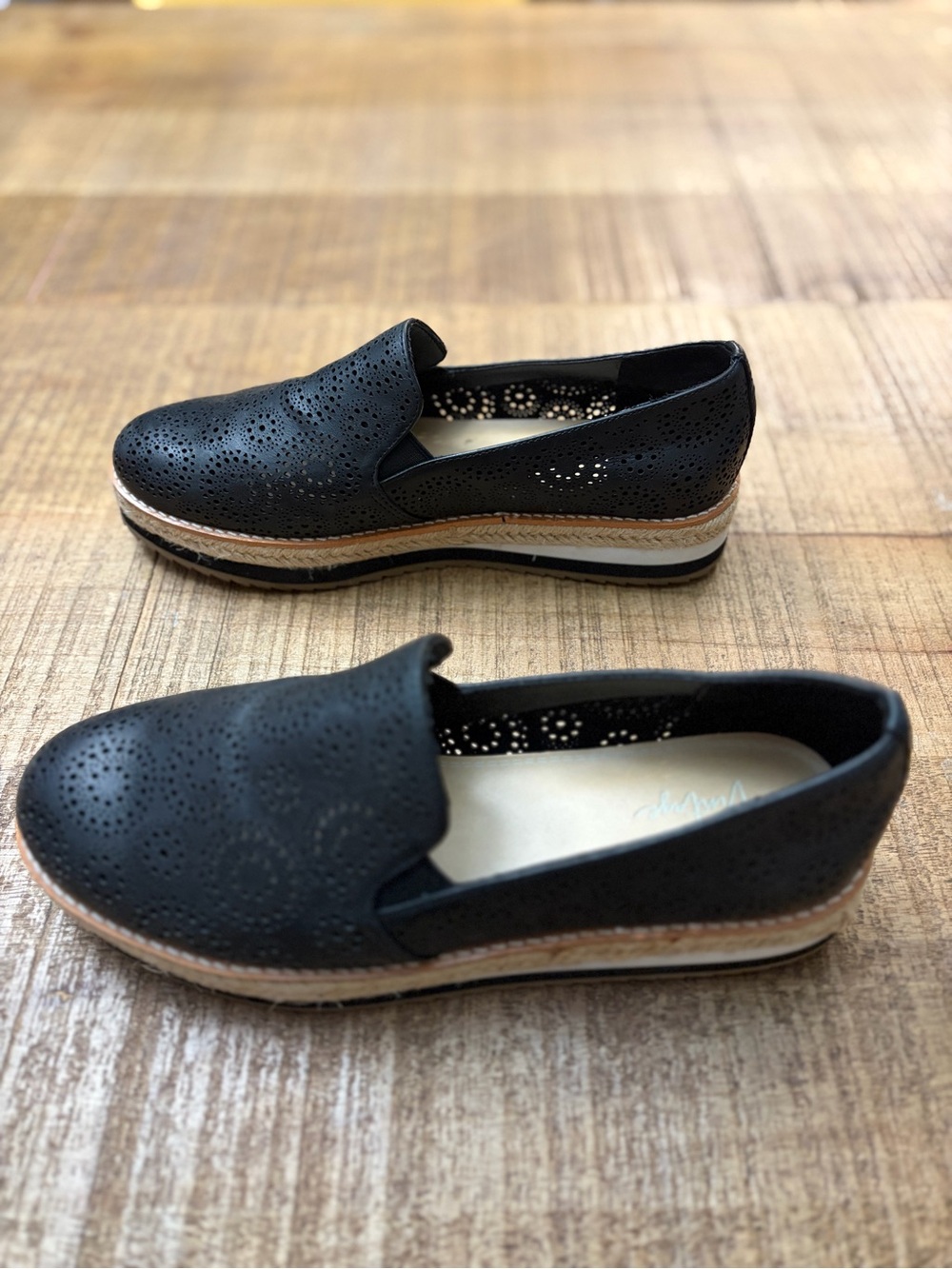Crown Vintage Black Perforated Leather Slip-On Loafers - Picture 4 of 7